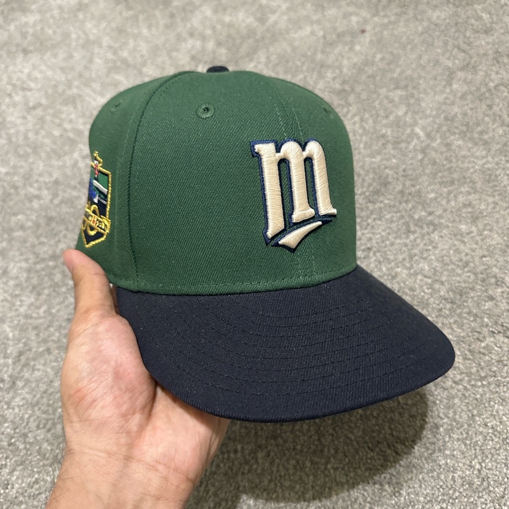 59FIFTY Twins Green and Black Cap with Embroidered Logo 7 1/4